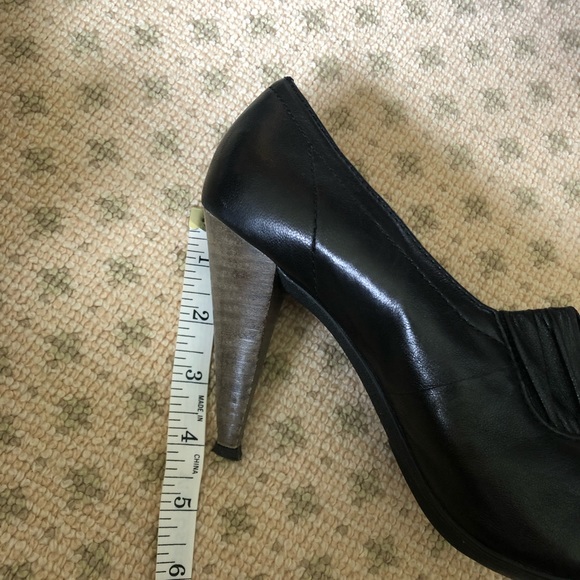 Coach ADRA Leather Pumps Size 8 - Picture 6 of 9